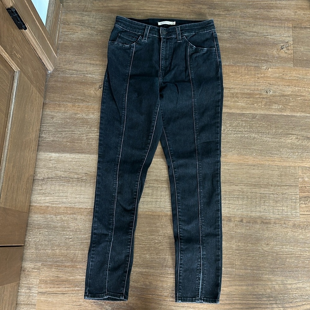 Levi’s skinny with front slit